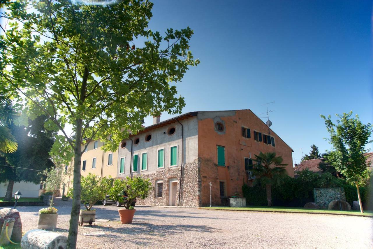 Agriturismo Albarello Сона Экстерьер фото